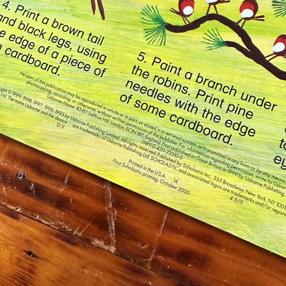 Vintage 2000 Scholastic Usborne Christmas Activities Paperback Book - Picture 2 of 8